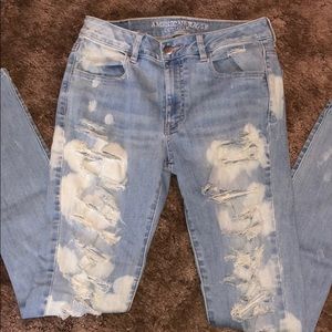 NEW American Eagle distressed jean size 8